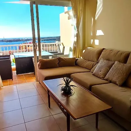 Appartamento Beach And Pool View , 4 People, And Free Wifi Poris de Abona